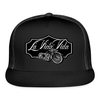 Badge = Trucker Cap - black/black